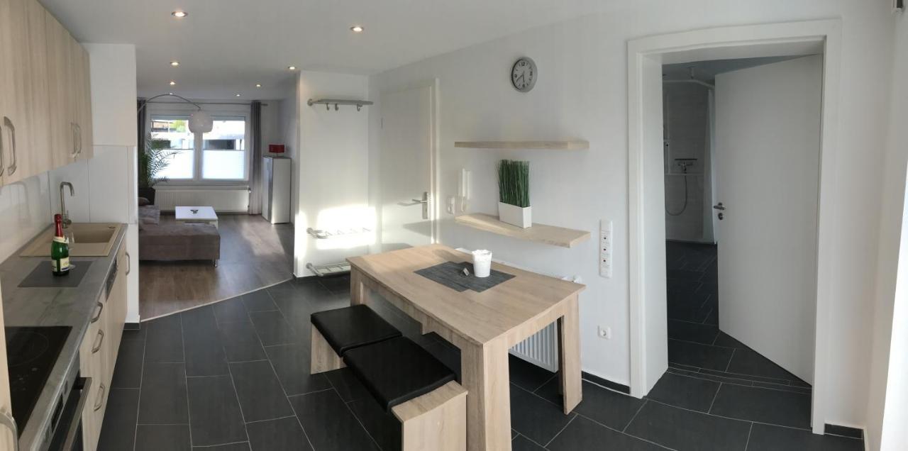 Ferienwohnung Rinteln - 4 Sterne - Im Kleinen Löök - 55 qm - 2 x TV - Terrasse - max 2 Erw und 1 Kind - Barrierearm TOP Exterior foto